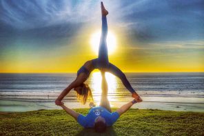 acro yoganın faydaları